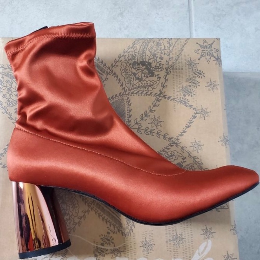 Free People Modelo Boot Rust Shiny Heel Boots NWT